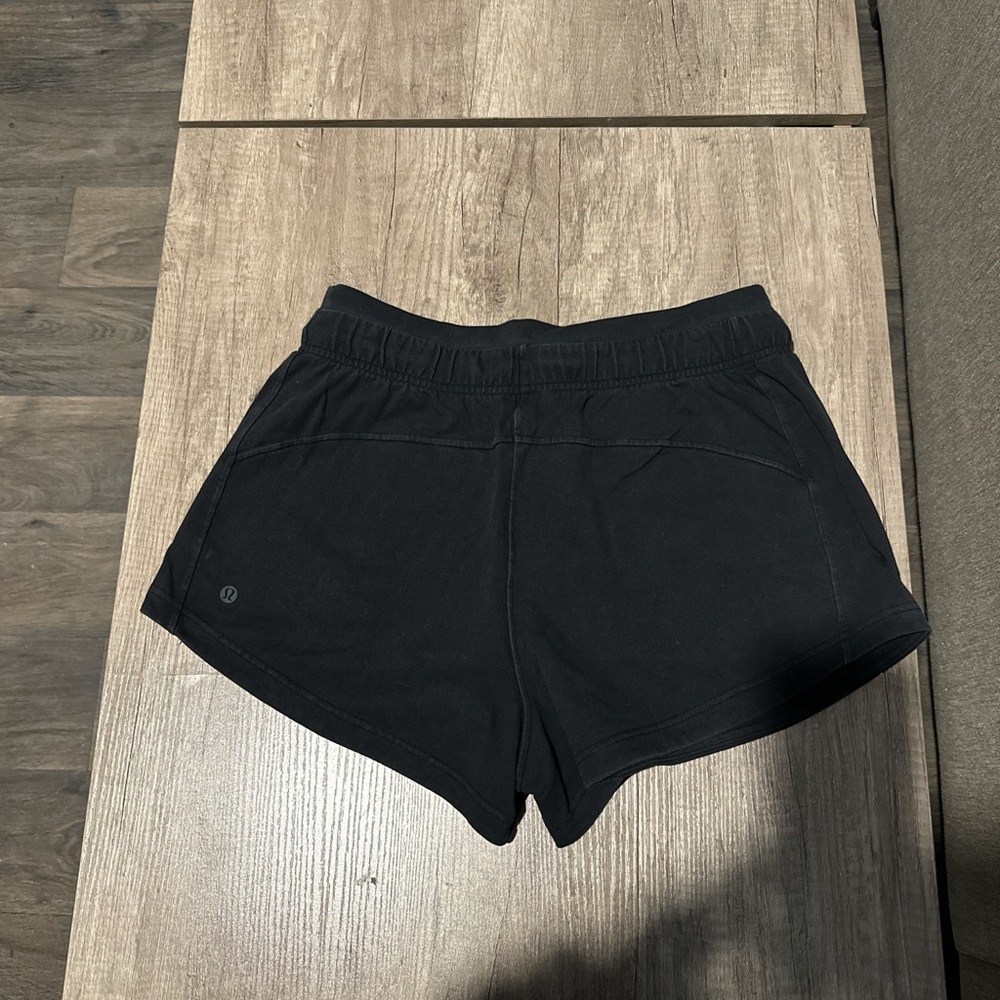 Lululemon Women's Black Athletic Shorts